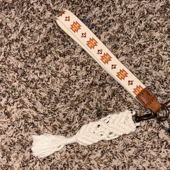 Brown and Cream Key & Card Holder Set - Picture 6 of 7